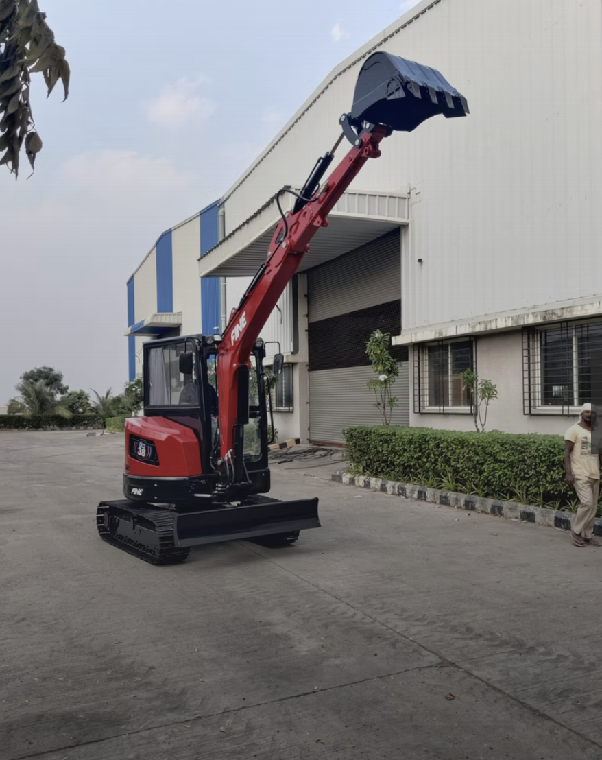 Fine FM 38 Mini Excavator (AC Cabin) – Power, Comfort & Performance - Image 5